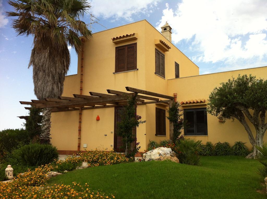 Pensjonat Il Giardino Delle Aloe Favignana Zewnętrze zdjęcie